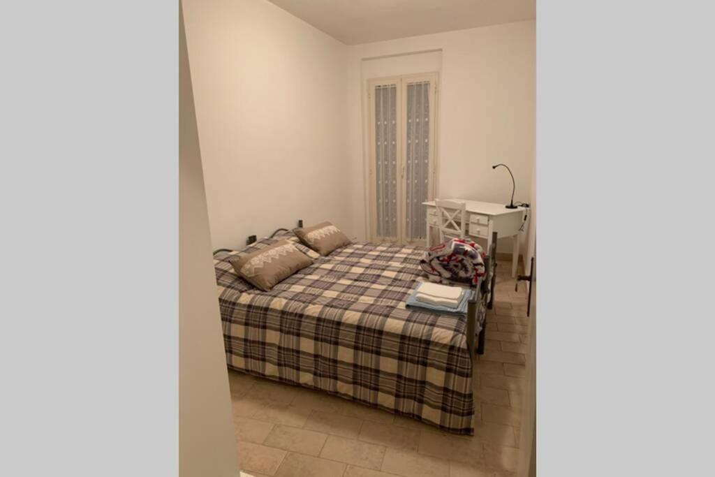 Casa Flea - Holiday Apartment With 2 Bedrooms Gualdo Tadino Buitenkant foto